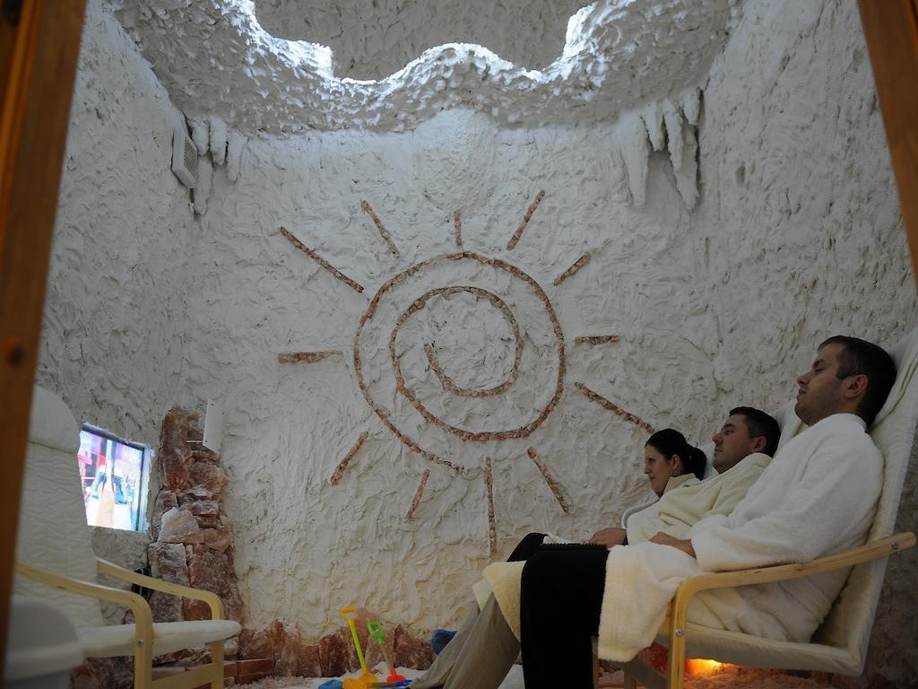 Villa I Spa Stevic เวลิโก กราดิชเต ภายนอก รูปภาพ