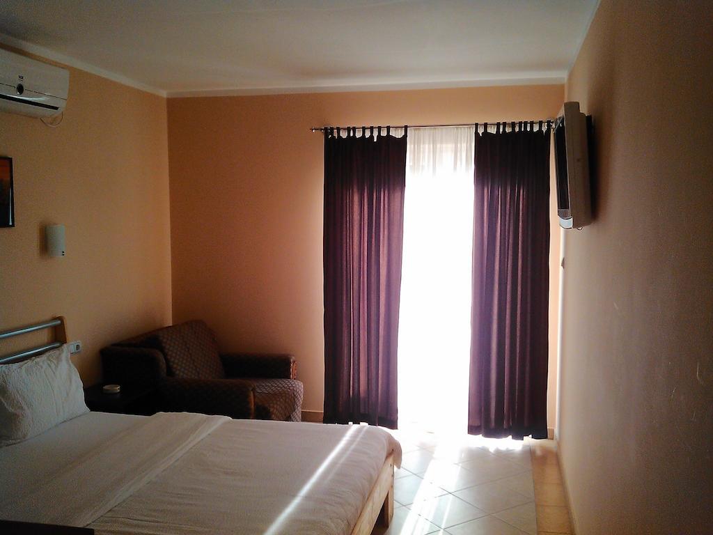 Villa I Spa Stevic เวลิโก กราดิชเต ภายนอก รูปภาพ