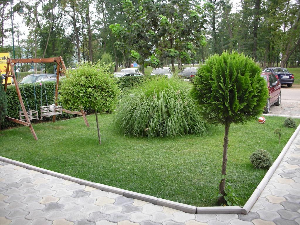 Villa I Spa Stevic เวลิโก กราดิชเต ภายนอก รูปภาพ
